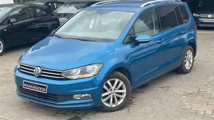 Blauw Occasion 2017 VW Touran Highline MPV | € 11.850 (Super prijs)