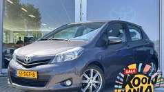 Grijs Gebruikt 2011 Toyota Yaris Hatchback | € 7.450 (Eerlijke prijs)