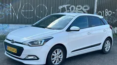 Wit Gebruikt 2016 Hyundai i20 GO! Hatchback | € 6.450 (Eerlijke prijs)