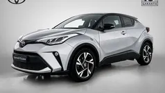 Zilver metallic Gebruikt 2023 Toyota C-HR Style SUV | € 28.495 (Eerlijke prijs)