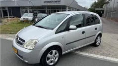 Gebruikt 2004 Opel Meriva MPV | € 2.249 (Eerlijke prijs)