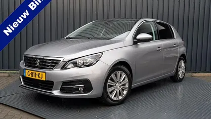 Occasion 2019 Peugeot 308 Premium Hatchback | € 12.945 (Eerlijke prijs)