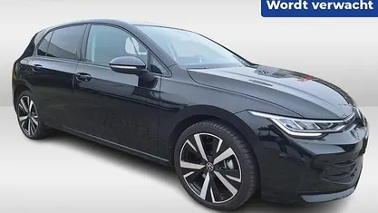 Occasion 2025 VW Golf VIII Edition Hatchback | € 33.450 (Goede deal)