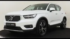 Wit Gebruikt 2021 Volvo XC40 Inscription SUV | € 34.890 (Eerlijke prijs)