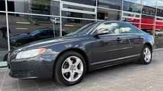 Grijs, metallic lak Gebruikt 2008 Volvo S80 Summum Sedan | € 7.950 (Eerlijke prijs)