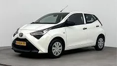 Gebruikt 2021 Toyota Aygo Hatchback | € 11.950 (Eerlijke prijs)