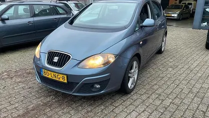 Blauw Occasion 2010 Seat Altea Style MPV | € 2.749 (Eerlijke prijs)