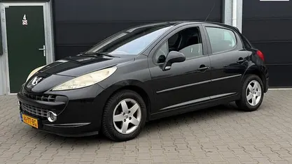 Zwart Occasion 2007 Peugeot 207 Hatchback | € 1.599 (Eerlijke prijs)