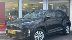 Zwart Gebruikt 2024 Toyota Yaris Cross Active SUV | € 28.900 (Eerlijke prijs)