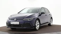 Blauw Gebruikt 2023 VW Golf VIII GTE Hatchback | € 30.940 (Eerlijke prijs)