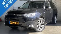 Zwart Gebruikt 2014 Mitsubishi Outlander Edition SUV | € 11.800 (Eerlijke prijs)