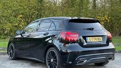 Zwart Gebruikt 2016 Mercedes A180 AMG Hatchback | € 14.950 (Eerlijke prijs)