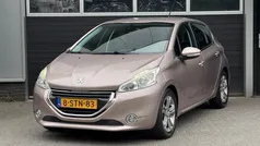 Grijs Gebruikt 2013 Peugeot 208 Allure Hatchback | € 5.995 (Eerlijke prijs)