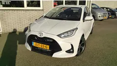 Gebruikt 2025 Toyota Yaris Hybrid Hatchback | € 28.500 (Eerlijke prijs)
