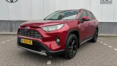 Rood Gebruikt 2022 Toyota RAV4 Hybrid Style SUV | € 41.950 (Eerlijke prijs)