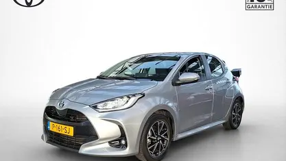 Occasion 2022 Toyota Yaris Hybrid Hatchback | € 21.445 (Eerlijke prijs)
