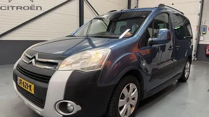 Blauw (metallic) Occasion 2011 Citroën Berlingo XTR MPV | € 4.750 (Eerlijke prijs)