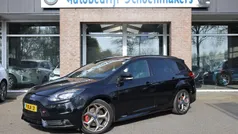 Zwart Gebruikt 2014 Ford Focus ST Stationwagen | € 12.650 (Eerlijke prijs)