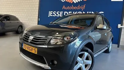 Occasion Dacia Sandero Stepway 84 PK (61 kW) 2011 Grijs (metallic) Hatchback