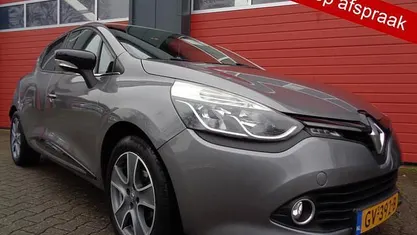 Grijs Occasion 2015 Renault Clio IV Night&Day Hatchback | € 6.450 (Eerlijke prijs)