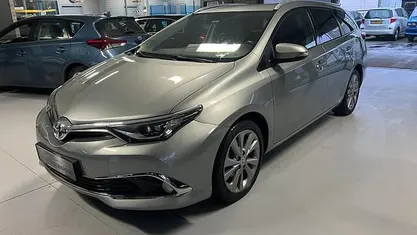 Occasion 2017 Toyota Auris Touring Sports Executive Stationwagen | € 14.250 (Eerlijke prijs)
