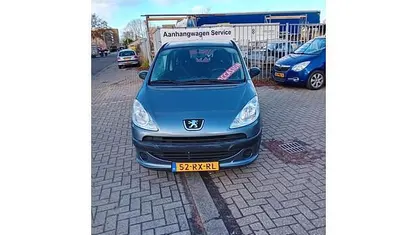 Occasion 2005 Peugeot 1007 MPV | € 2.150 (Goede deal)