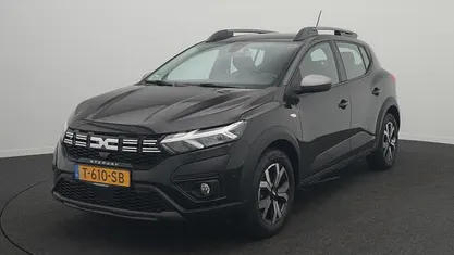 Gebruikt 2023 Dacia Sandero Stepway Hatchback | € 17.950 (Eerlijke prijs)