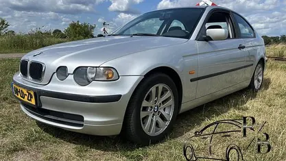 Grijs (metallic) Gebruikt 2002 BMW 316 Compact Hatchback | € 1.899 (Goede deal)