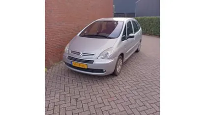 Grijs Gebruikt 2007 Citroën Xsara Picasso MPV | € 1.250 (Eerlijke prijs)