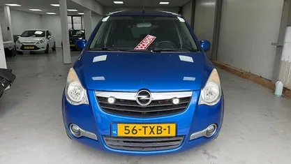 Occasion Opel Agila Edition 68 PK (50 kW) 2012 Blauw Hatchback