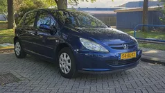 Gebruikt 2005 Peugeot 307 Premium Hatchback | € 895 (Super prijs)