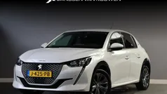 Wit Gebruikt 2020 Peugeot e-208 Allure Hatchback | € 15.885 (Eerlijke prijs)