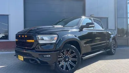 Zwart Gebruikt 2023 Dodge Ram Pickup | € 60.900 (Eerlijke prijs)