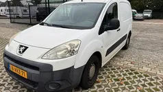 Gebruikt 2011 Peugeot Partner MPV | € 2.250 (Eerlijke prijs)