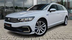 Wit Gebruikt 2020 VW Passat Business Stationwagen | € 24.900 (Eerlijke prijs)