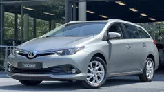 Grijs Gebruikt 2017 Toyota Auris Stationwagen | € 15.040 (Eerlijke prijs)