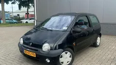 Zwart Gebruikt 2000 Renault Twingo Komfort Hatchback | € 850 (Eerlijke prijs)