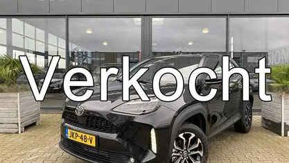 Gebruikt 2025 Toyota Yaris Cross SUV | € 31.750 (Eerlijke prijs)