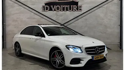 Gebruikt 2017 Mercedes E200 AMG Sedan | € 25.995 (Eerlijke prijs)