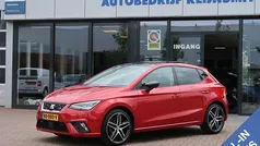Rood Gebruikt 2017 Seat Ibiza Beats Hatchback | € 13.750 (Eerlijke prijs)