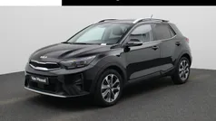 Gebruikt 2024 Kia Stonic SUV | € 26.400 (Eerlijke prijs)