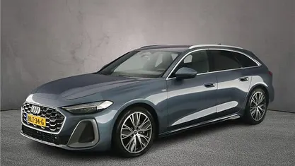 Blauw Gebruikt 2025 Audi A5 Ambiente Stationwagen | € 54.900 (Super prijs)