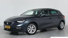 Gebruikt 2021 Seat Leon Style Hatchback | € 17.395 (Eerlijke prijs)