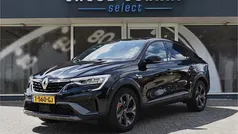 Zwart Gebruikt 2021 Renault Arkana R.S. SUV | € 24.500 (Eerlijke prijs)