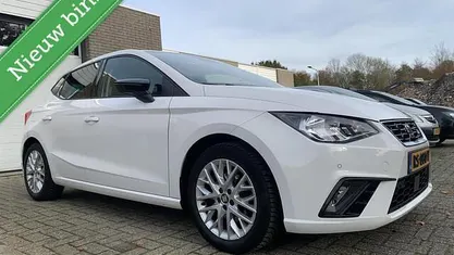 Wit Occasion 2018 Seat Ibiza Business Hatchback | € 11.450 (Eerlijke prijs)