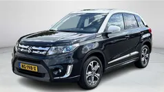 Zwart Gebruikt 2016 Suzuki Vitara SUV | € 17.945 (Eerlijke prijs)