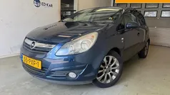 Blauw Gebruikt 2011 Opel Corsa Edition Hatchback | € 3.995 (Eerlijke prijs)