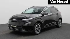 Zwart Gebruikt 2023 Hyundai Kona SUV | € 20.900 (Goede deal)