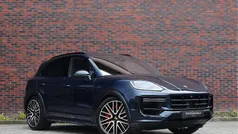 Blauw Gebruikt 2024 Porsche Cayenne Turbo E-Hybrid SUV | € 149.950 (Goede deal)