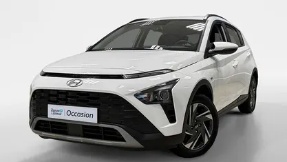 Atlas white (saw) Gebruikt 2024 Hyundai Bayon Comfort SUV | € 21.750 (Eerlijke prijs)